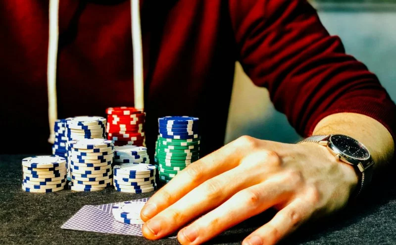 How to help a gambler